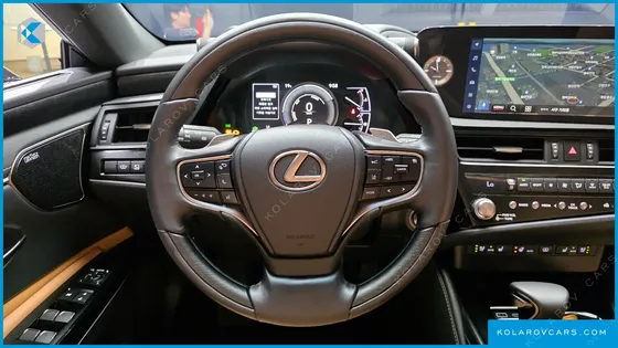 LEXUS ES EXECUTIVE