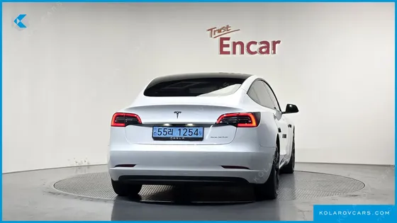 TESLA MODEL 3 LONG RANGE AWD