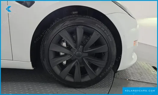 TESLA MODEL 3 LONG RANGE AWD