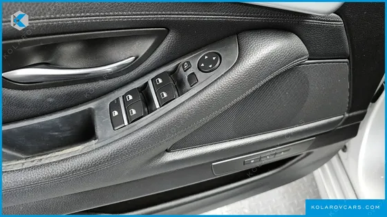 BMW 5 SERIES 523I