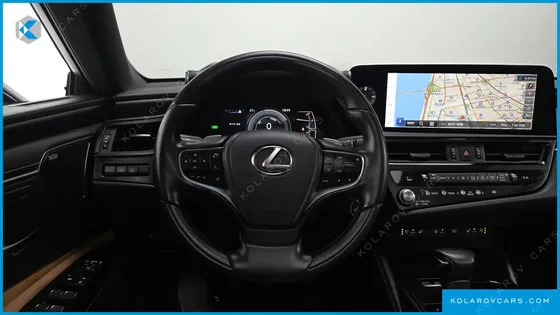 LEXUS ES EXECUTIVE