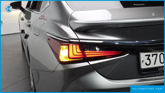 LEXUS ES EXECUTIVE