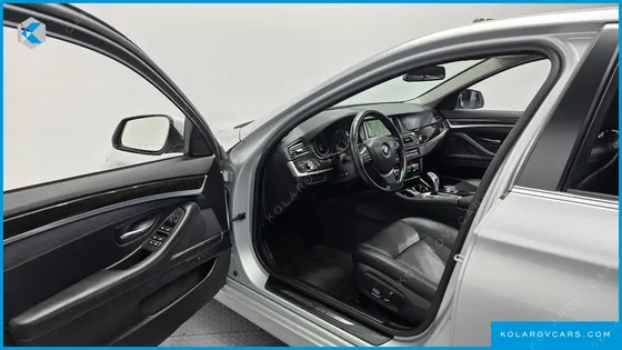 BMW 5 SERIES 528I