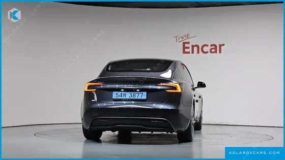 TESLA MODEL 3 RWD