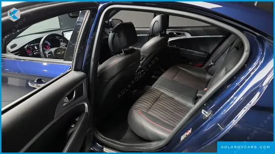 GENESIS G70 2.0T AWD
