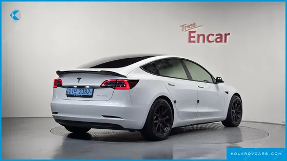TESLA MODEL 3 LONG RANGE AWD