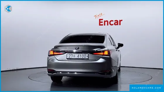 LEXUS ES EXECUTIVE
