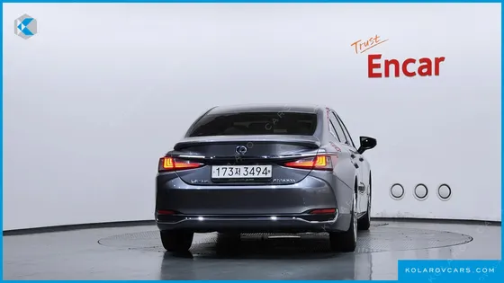 LEXUS ES LUXURY PLUS