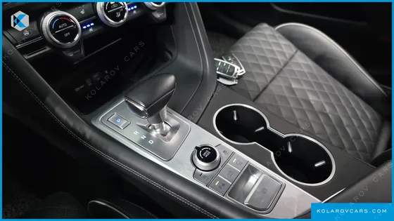 GENESIS G70 2.0T AWD