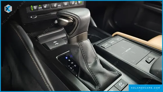 LEXUS ES EXECUTIVE