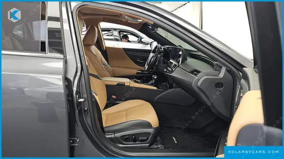LEXUS ES EXECUTIVE