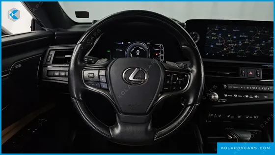 LEXUS ES EXECUTIVE