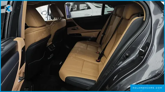 LEXUS ES EXECUTIVE