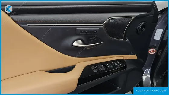 LEXUS ES EXECUTIVE