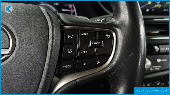 LEXUS ES EXECUTIVE