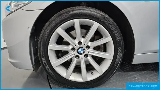 BMW 5 SERIES 528I