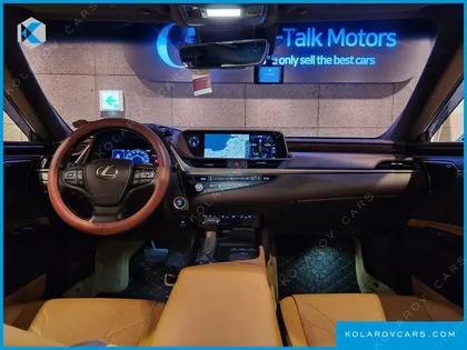 LEXUS ES EXECUTIVE