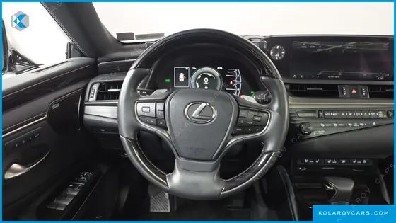 LEXUS ES EXECUTIVE