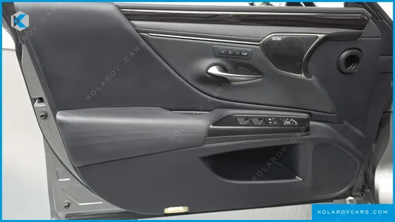 LEXUS ES EXECUTIVE