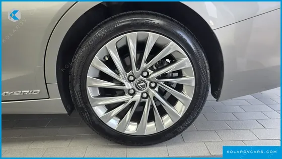 LEXUS ES LUXURY PLUS