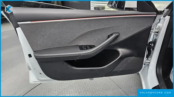 TESLA MODEL 3 RWD