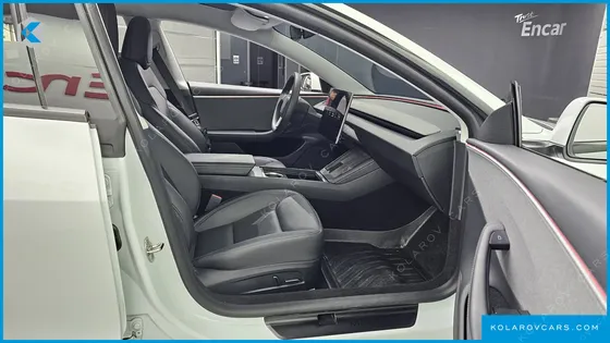 TESLA MODEL 3 RWD