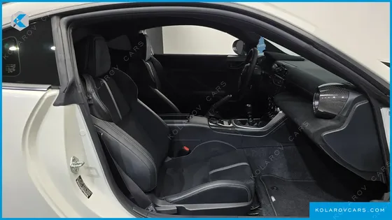 TOYOTA 86 2.4 PREMIUM