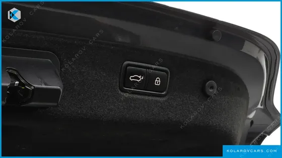 GENESIS G70 2.0T AWD