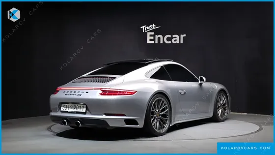 PORSCHE 911 CARRERA 4S