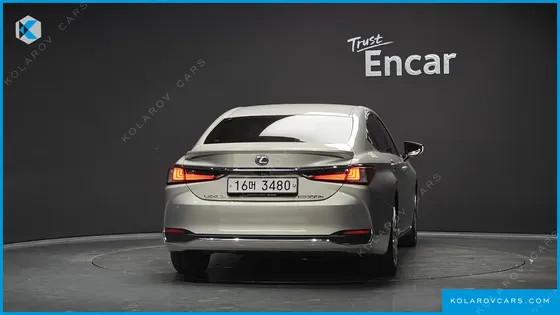 LEXUS ES EXECUTIVE