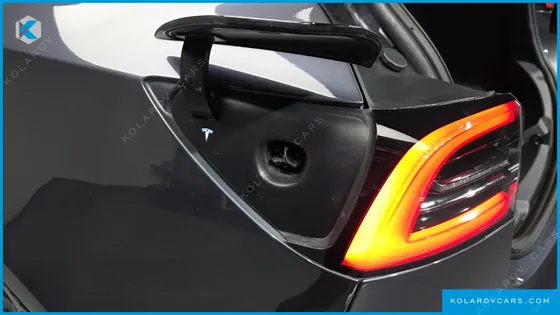 TESLA MODEL 3 PERFORMANCE AWD