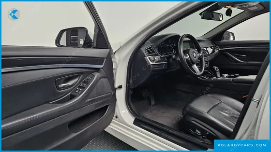 BMW 5 SERIES 520D