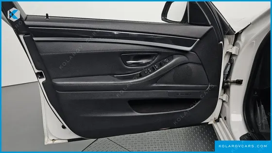 BMW 5 SERIES 520D