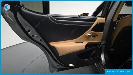LEXUS ES EXECUTIVE