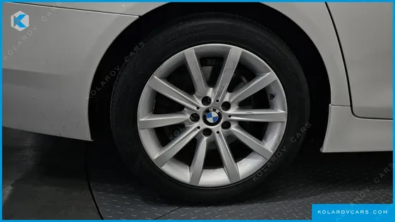 BMW 5 SERIES 528I
