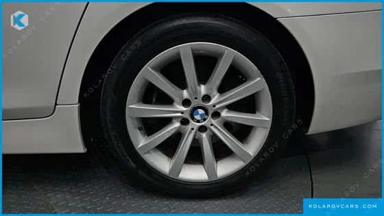 BMW 5 SERIES 528I
