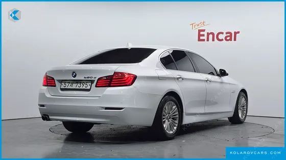 BMW 5 SERIES 520D