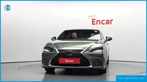 LEXUS ES EXECUTIVE