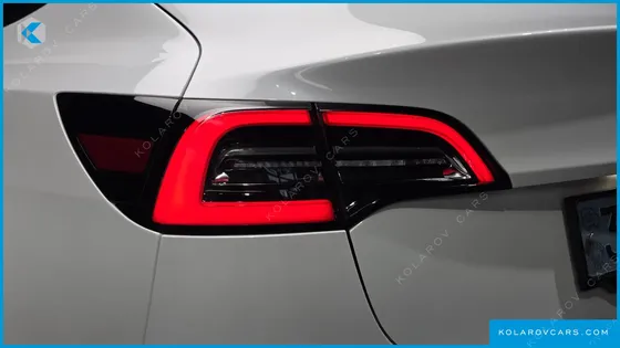 TESLA MODEL 3 LONG RANGE AWD