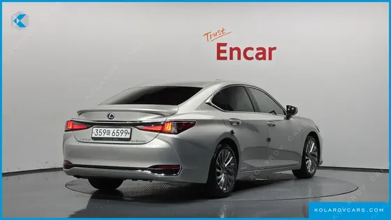 LEXUS ES EXECUTIVE