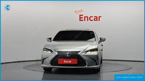 LEXUS ES EXECUTIVE