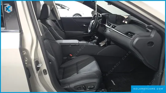 LEXUS ES EXECUTIVE