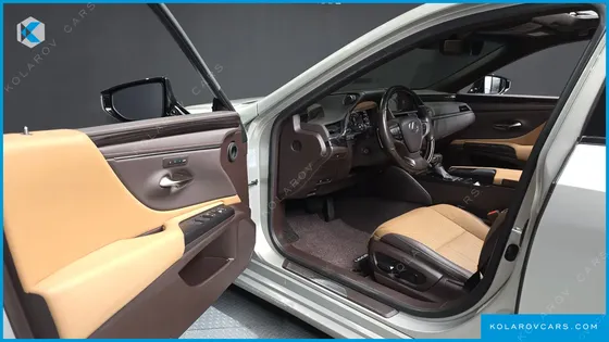 LEXUS ES LUXURY PLUS
