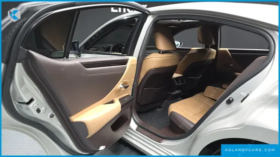 LEXUS ES LUXURY PLUS