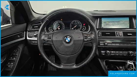 BMW 5 SERIES 520D