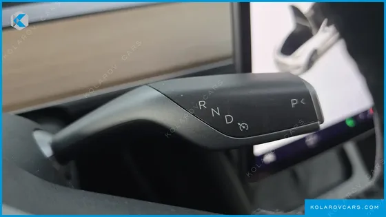 TESLA MODEL 3 STANDARD RANGE PLUE RWD