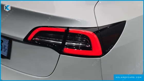 TESLA MODEL 3 STANDARD RANGE PLUE RWD