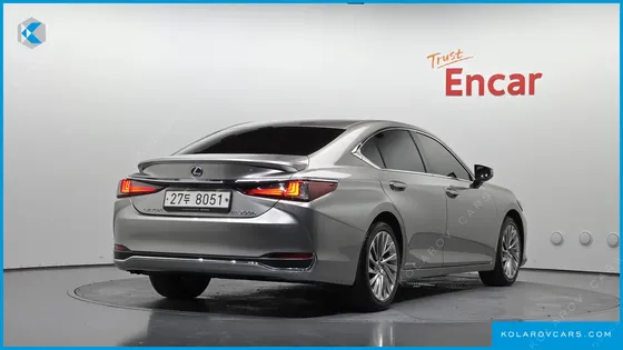 LEXUS ES EXECUTIVE