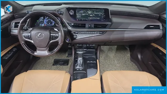 LEXUS ES EXECUTIVE
