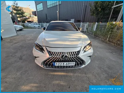 LEXUS ES EXECUTIVE